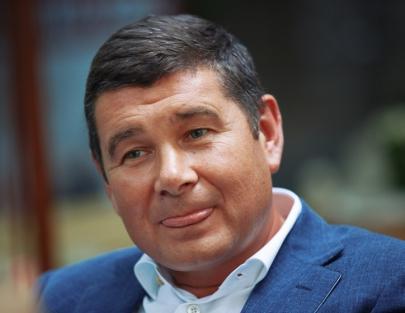 Какое отношение Фукс и Онищенко имеют к 1.5 миллиардам долларов Януковича?